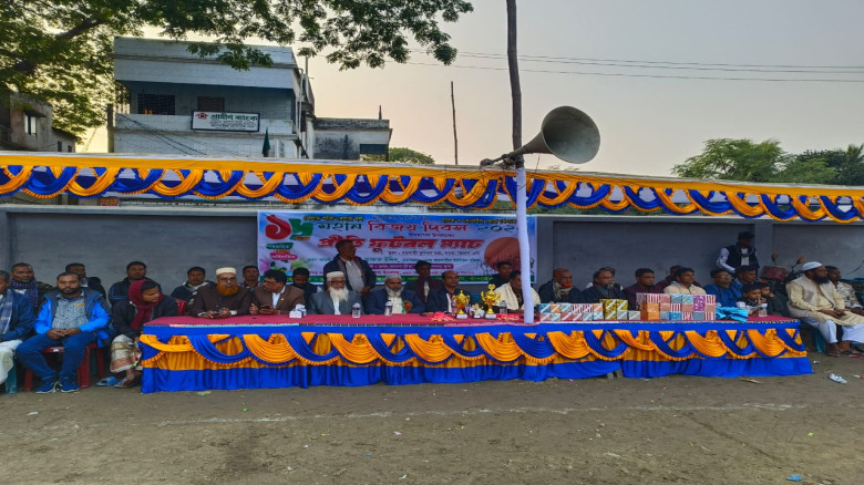 ভোলাহাটে মহান বিজয় দিবস উপলক্ষে বিবাহিত বনাম অবিবাহিতদের প্র