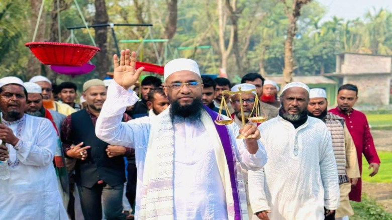 কচুয়ায় মুহাদ্দিস আবু নছর আশরাফীর গণসংযোগ: সৎ ও ইনসাফভিত্তিক 