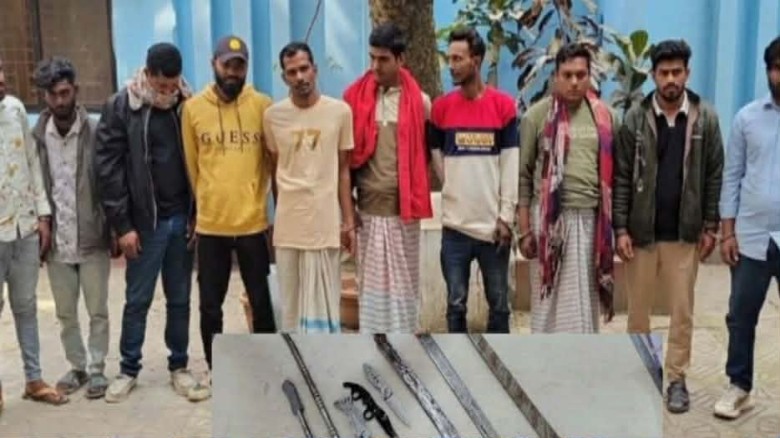 সাভারে দুর্ধর্ষ ডাকাত সর্দার ও মাদক কারবারি রাকিব গ্রেপ্তার