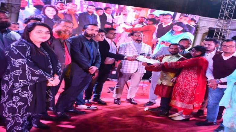 সাঙ্গুর রজত জয়ন্তীতে কবিতা আবৃত্তি করে নজর কাড়লেন শাম্মী তুল