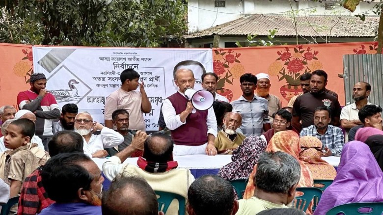 "হুমকি দিলে সঠিক জবাব দেব": শিবপুরে স্বতন্ত্র প্রার্থী আরিফ 