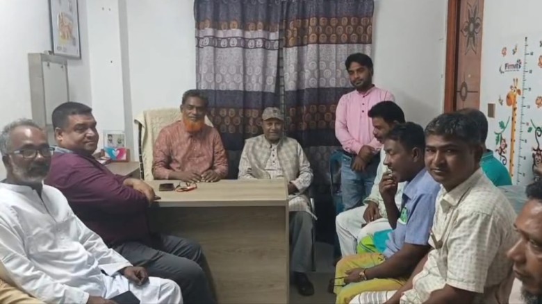 বেলকুচিতে বিএনপির মতবিনিময় সভা: মেয়র পদে প্রার্থী হওয়ার ঘ