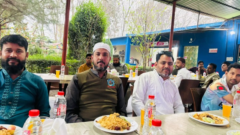 ভেড়ামারায় এসএসসি ২০০৪ ব্যাচের ইফতার ও স্মৃতিচারণমূলক মিলনম