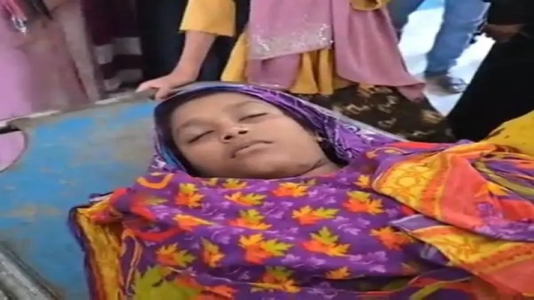 দশমিনায় এক গৃহবধুর ঝুলন্ত মৃতদেহ উদ্ধার