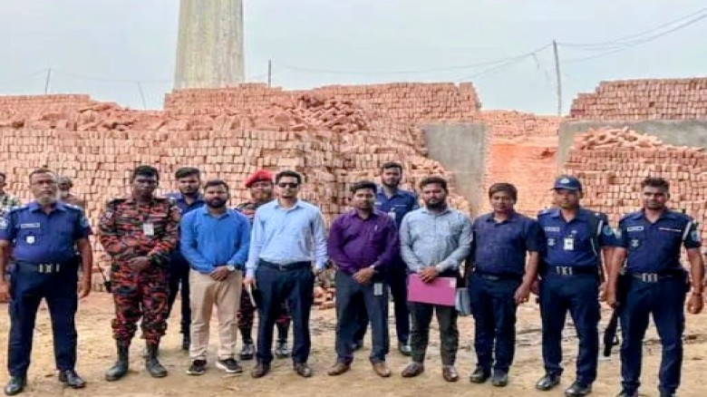 নাগরপুরে অবৈধ ইটভাটার বিরুদ্ধে কঠোর অভিযান, জরিমানা আদায় এব