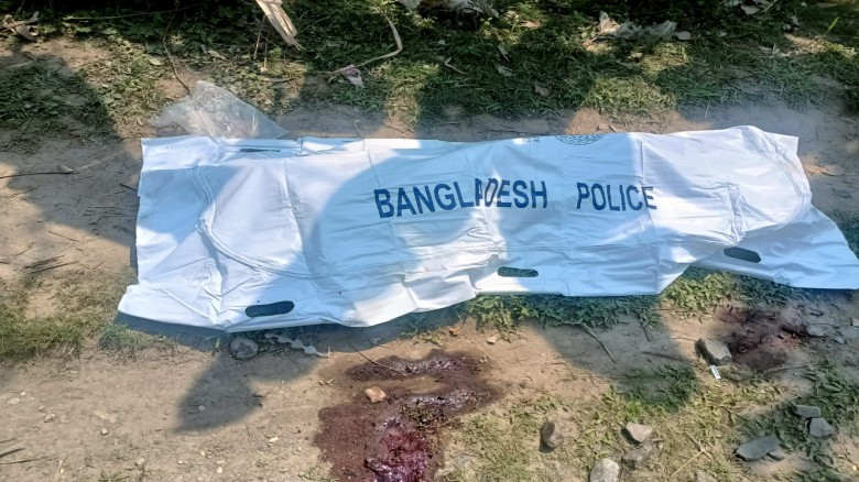 পাঁচবিবিতে রেললাইনের ধারে পড়েছিলো যুবকের লাশ