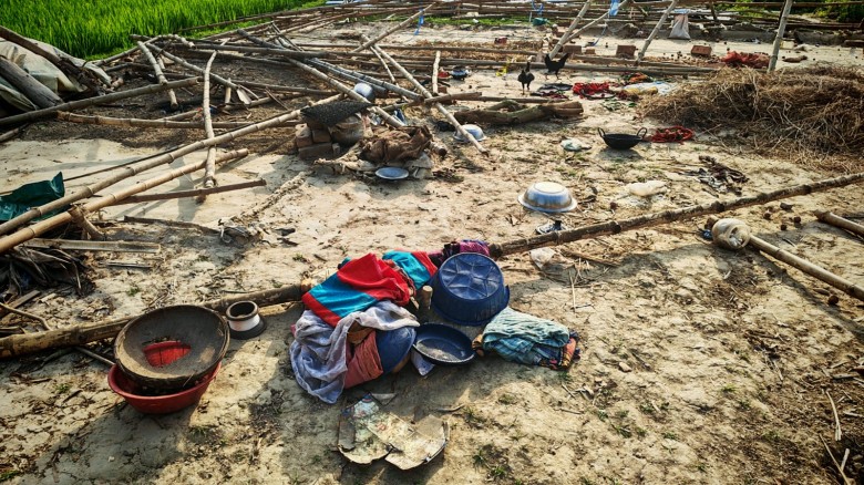 সংঘবদ্ধ হামলা, ইউপি সদস্য আব্দুল হাকিমের বিরুদ্ধে অভিযোগ